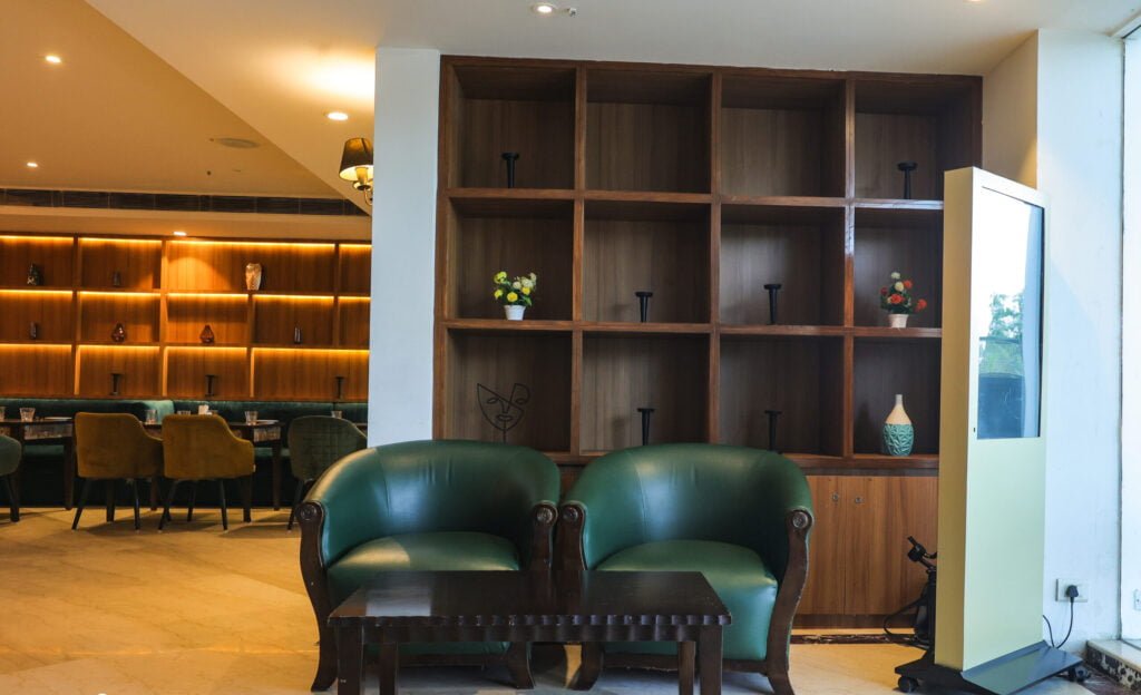 reception area in green palms hotel